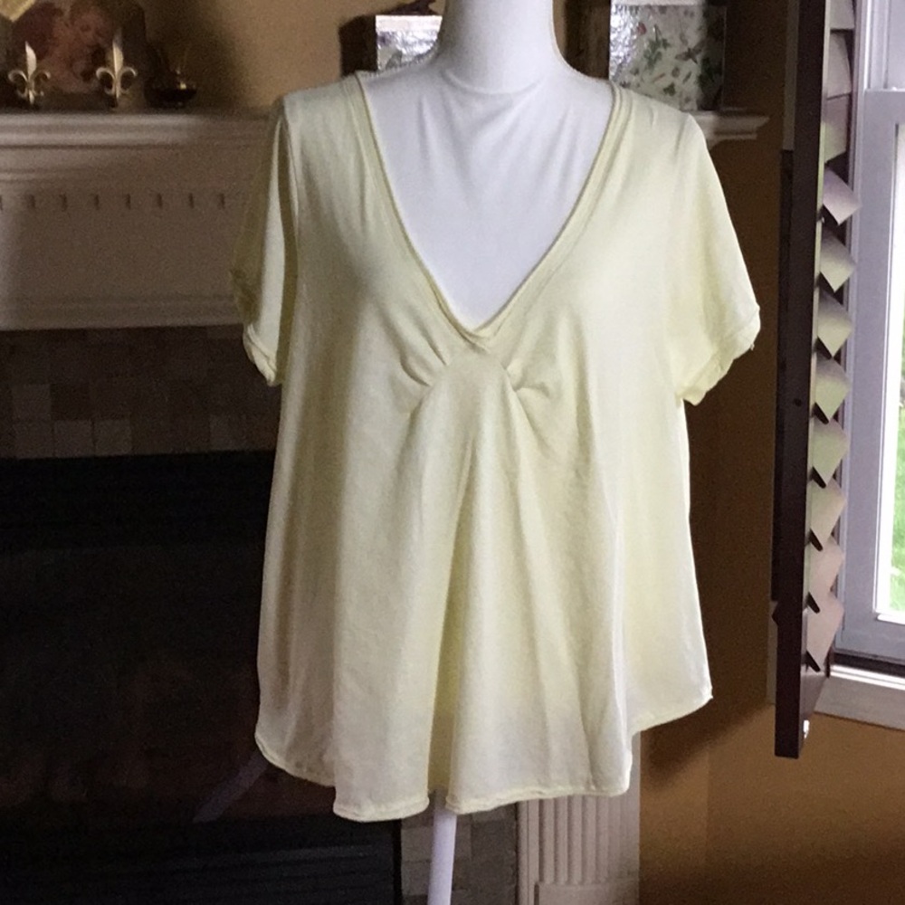 We The Free Yellow V neck tee  EUC Large Color is Pineapple spritz